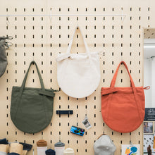 画像をギャラリービューアに読み込む, Round Pannier Bag/ラウンドパニアバッグ