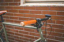 画像をギャラリービューアに読み込む, gropes 本革グリップ