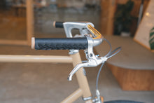 画像をギャラリービューアに読み込む, tokyobike x Gropes LEATHER GRIPS (左右セット)