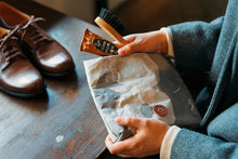 画像をギャラリービューアに読み込む, 【岩嵜紙器】AKERU MUSEUM.vol2 aap ポーチ