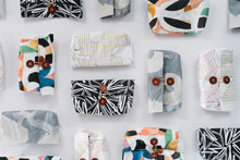 画像をギャラリービューアに読み込む, 【岩嵜紙器】AKERU MUSEUM.vol2 aap ポーチ