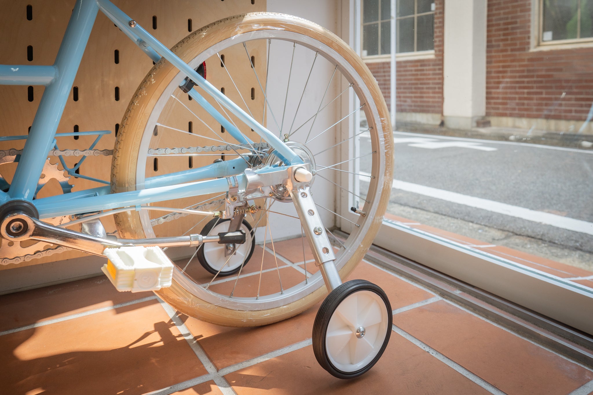 20インチ用補助輪 – tokyobike plus fukuoka