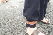 画像をギャラリービューアに読み込む, BROOKS TROUSER STRAP
